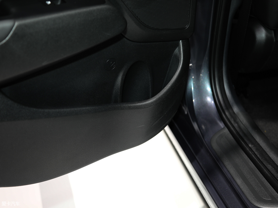 2019I(lng)(dng) PHEV 