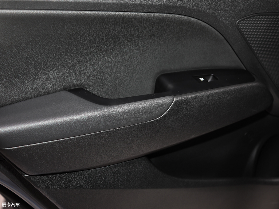 2019I(lng)(dng) PHEV 