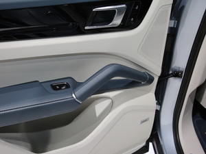 2020Cayenne Coupe Ϻ܇չ