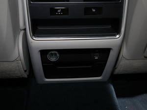 2020Cayenne Coupe Ϻ܇չ