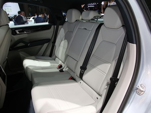 2020Cayenne Coupe Ϻ܇չ