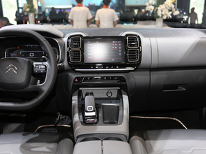 2019 C5 AIRCROSS Ϻ܇(ch)չ