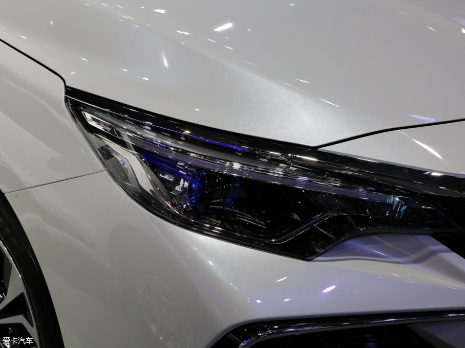 2019���D60EV 