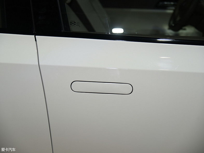 愛馳汽車2019款愛馳U5 