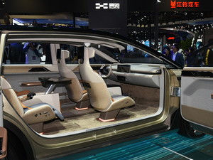 2019���(��i)�YU7 �Ϻ�܇(ch��)չ