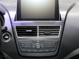 2019vX40 EV Ϻ܇չ