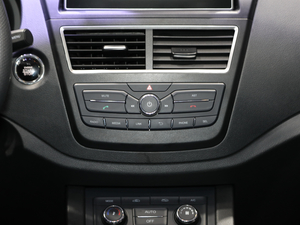 2019vX40 EV Ϻ܇չ