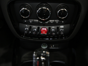 2019MINI CLUBMAN Ϻ܇չ