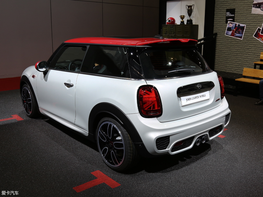 2019MINI JCW 