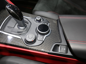 2019Stelvio˹̹S Ϻ܇չ