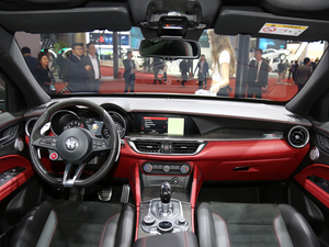 2019Stelvio˹̹S Ϻ܇չ