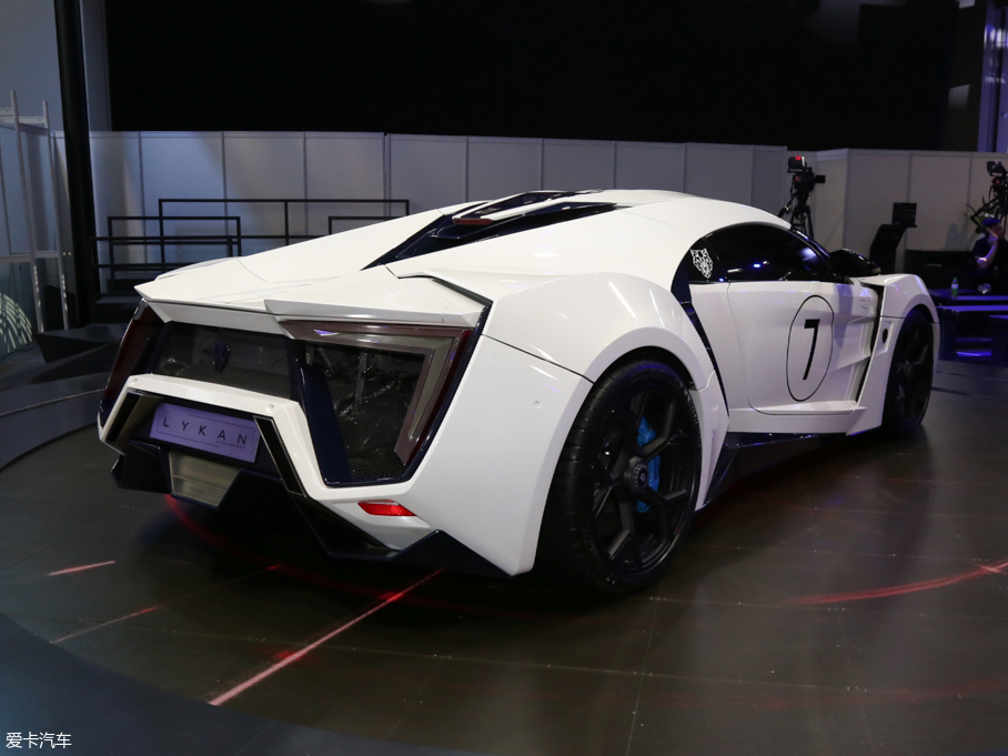 2015Lykan HyperSport 