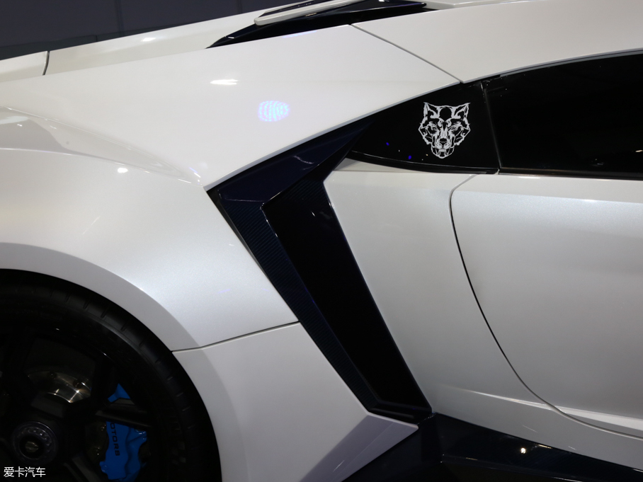2015Lykan HyperSport 