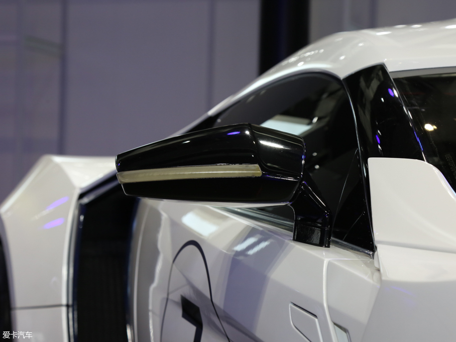 2015Lykan HyperSport 