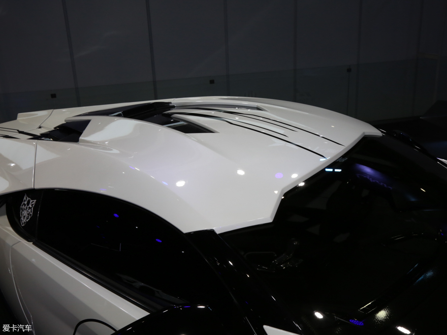 2015Lykan HyperSport 