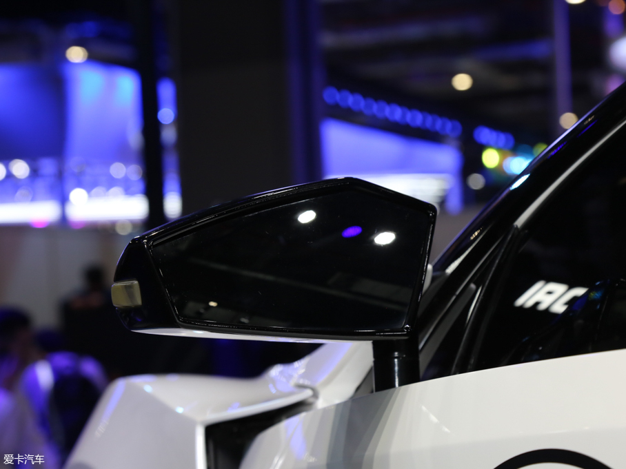 2015Lykan HyperSport 