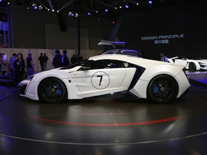 2015Lykan HyperSport Ϻ܇չ