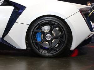 2015Lykan HyperSport Ϻ܇չ