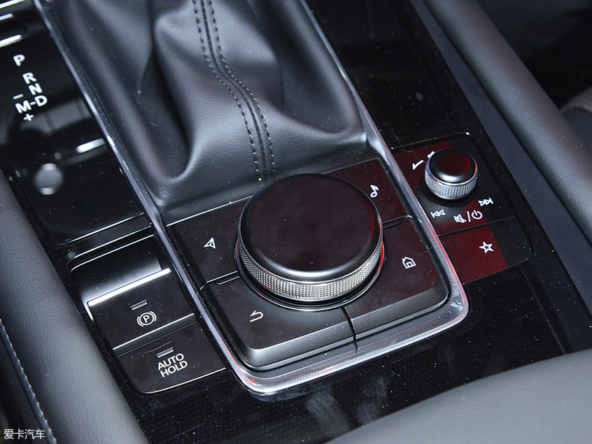 長安馬自達2020款昂克賽拉