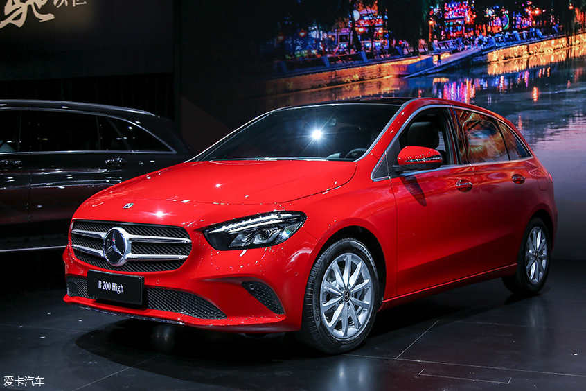 奔馳全新B級(jí)靜評(píng)