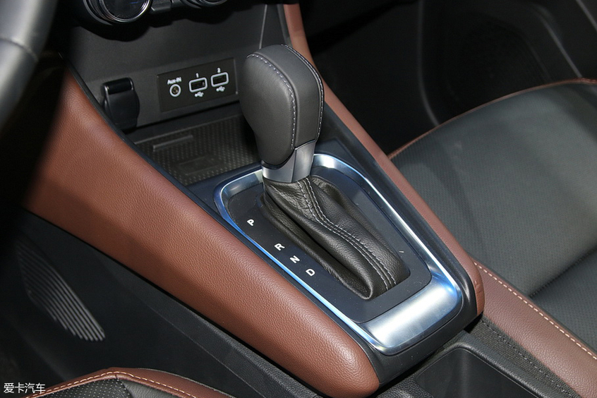 東風雷諾科雷繽