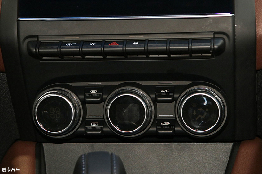 東風雷諾科雷繽