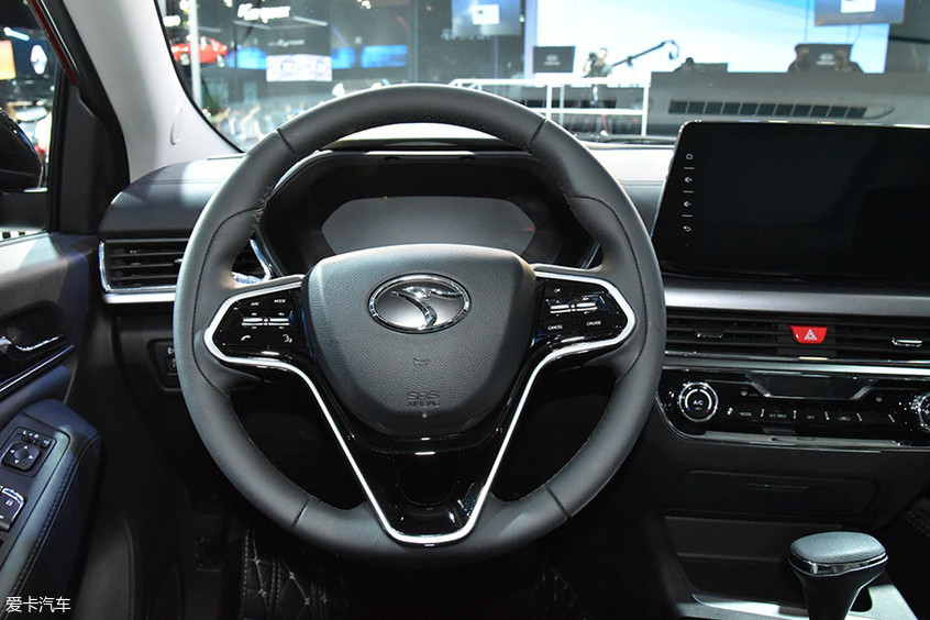 東南DX5靜態(tài)評測