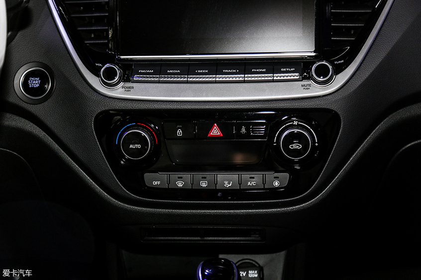 北京現代新款悅納