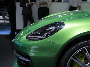 2019Turbo S E-Hybrid Ϻ܇չ