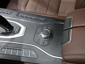 2020κ VV7-PHEV Ϻ܇չ