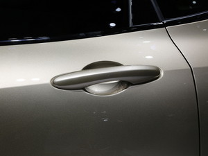 2020κ VV7 GT-PHEV Ϻ܇չ