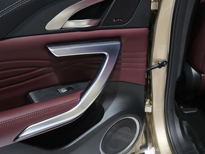 2020κ VV7 GT-PHEV Ϻ܇չ