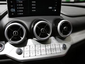 2020κ VV7 GT-PHEV Ϻ܇չ