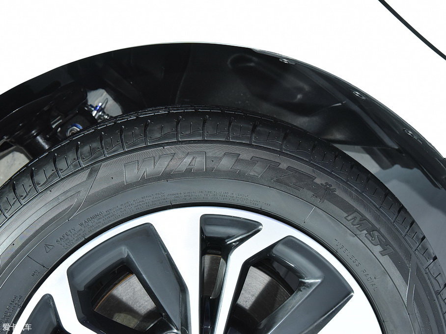 2019���D60EV 