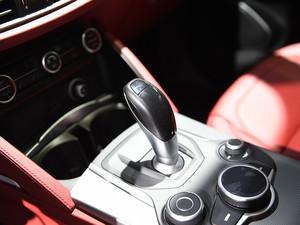 2019Stelvio˹̹S Ϻ܇չ