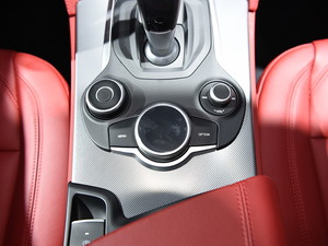 2019Stelvio˹̹S Ϻ܇չ