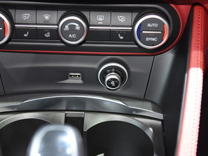 2019Stelvio˹̹S Ϻ܇չ