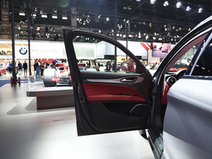 2019Stelvio˹̹S Ϻ܇չ