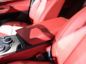 2019Stelvio˹̹S Ϻ܇չ