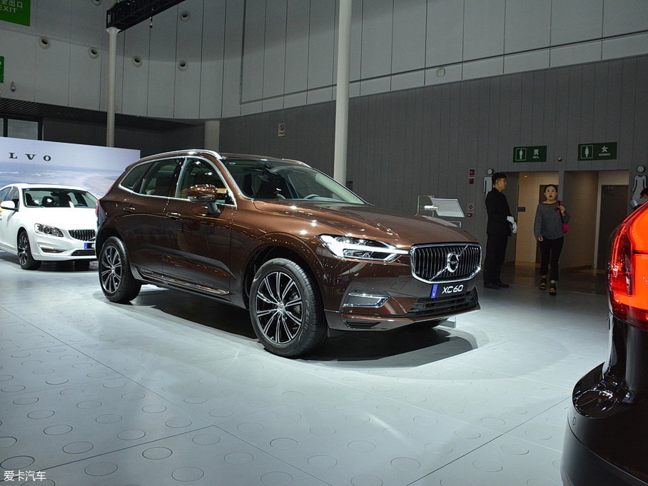 2020֠XC60 