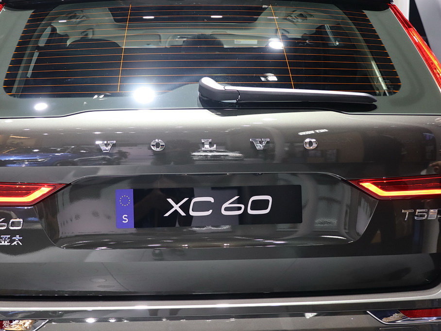 2020֠XC60 
