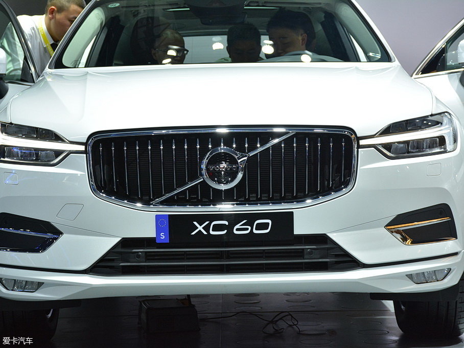 2020֠XC60 