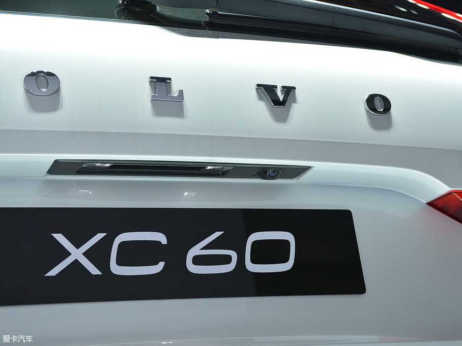 2020֠XC60 