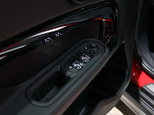 2019MINI COUNTRYMAN Ϻ܇չ