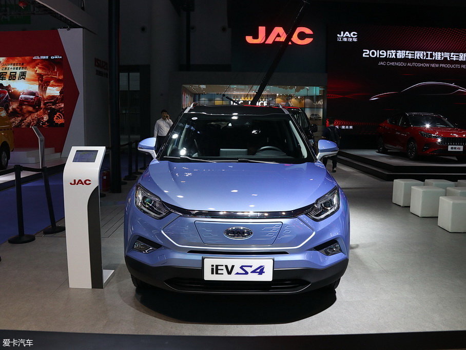 2019iEVS4 