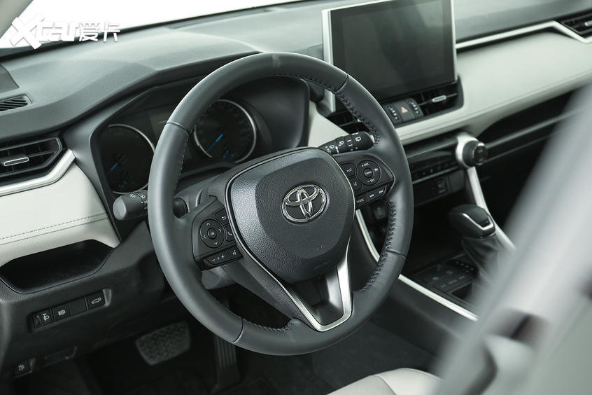 廣汽豐田2020款威蘭達方向盤