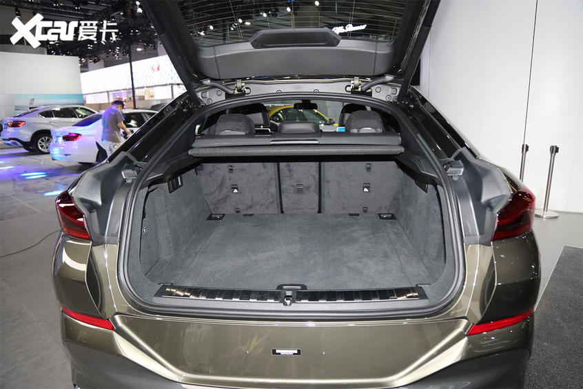 全新寶馬X6靜態評測