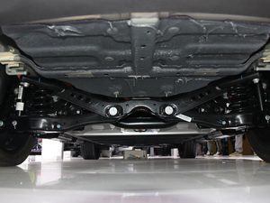 2020ͨMAXUS  EUNIQ 6 Ϻ܇չ