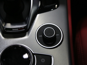 2020Stelvio˹̹S Ϻ܇չ