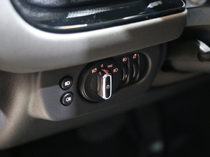 2019MINI CLUBMAN Ϻ܇չ